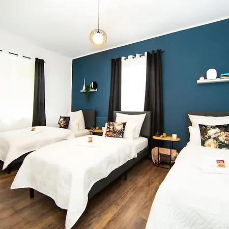 Belmonte Whirlpool-sauna-billard-kicker-kino Villa *