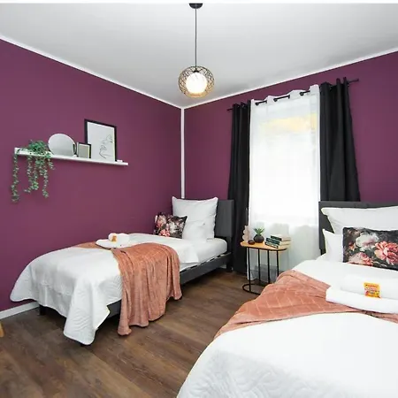 Belmonte Whirlpool-sauna-billard-kicker-kino Villa