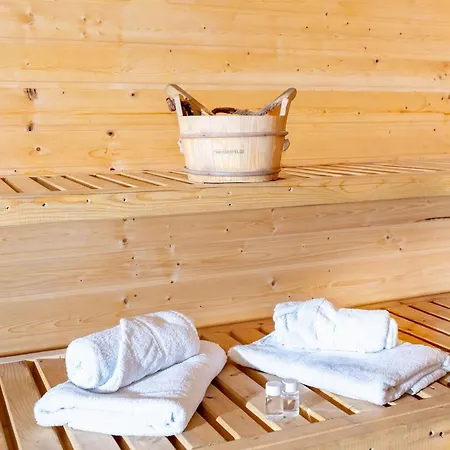 Belmonte Whirlpool-sauna-billard-kicker-kino *