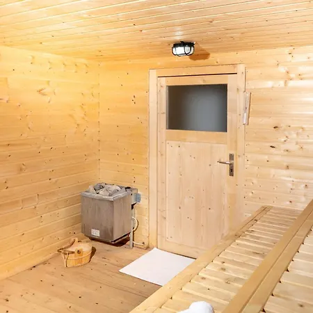 Belmonte Whirlpool-sauna-billard-kicker-kino