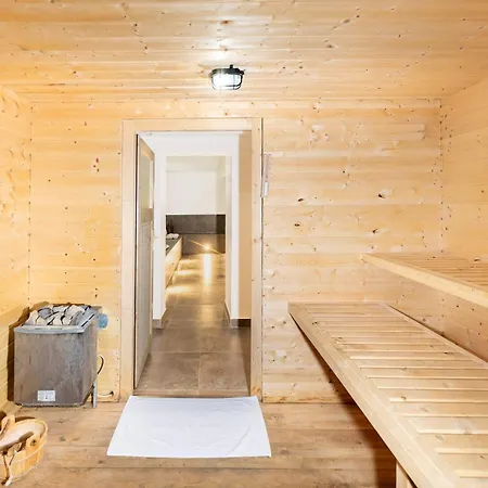 Willa Belmonte Whirlpool-sauna-billard-kicker-kino *