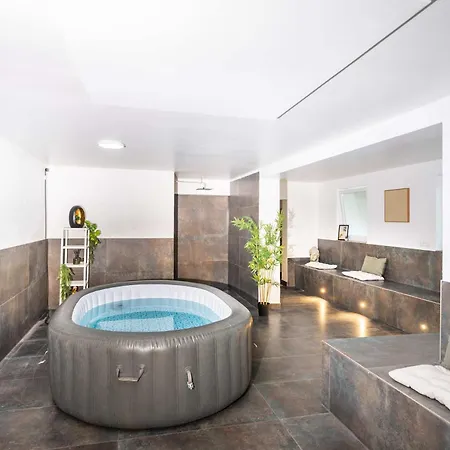 Belmonte Whirlpool-sauna-billard-kicker-kino