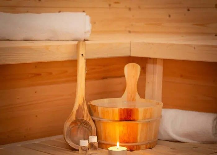 Belmonte Whirlpool-sauna-billard-kicker-kino * 本多夫