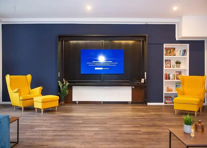 Belmonte Whirlpool-sauna-billard-kicker-kino 别墅 本多夫