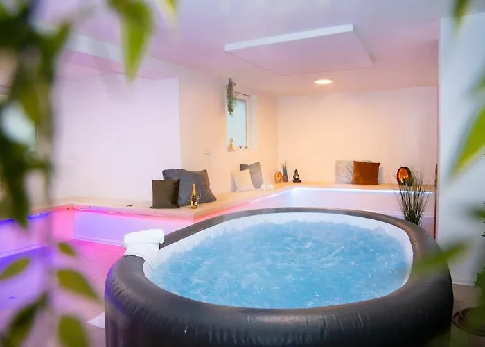 Belmonte Whirlpool-sauna-billard-kicker-kino *