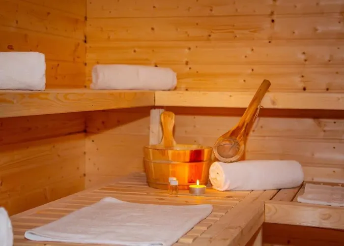 Belmonte Whirlpool-sauna-billard-kicker-kino 别墅 *